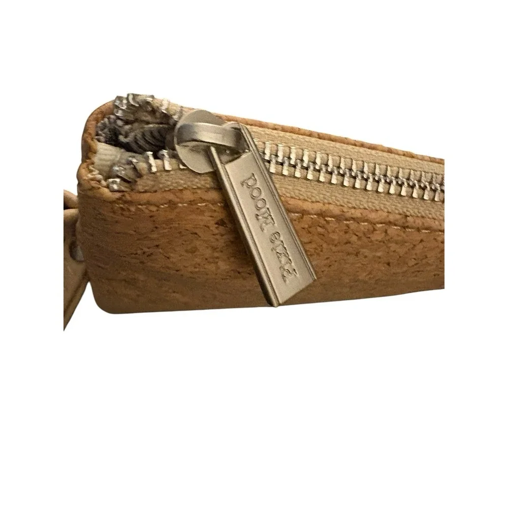 Pixie Mood Vegan Cruelty Free Key Wristlet Wallet Cork Key Holder Zip Closure